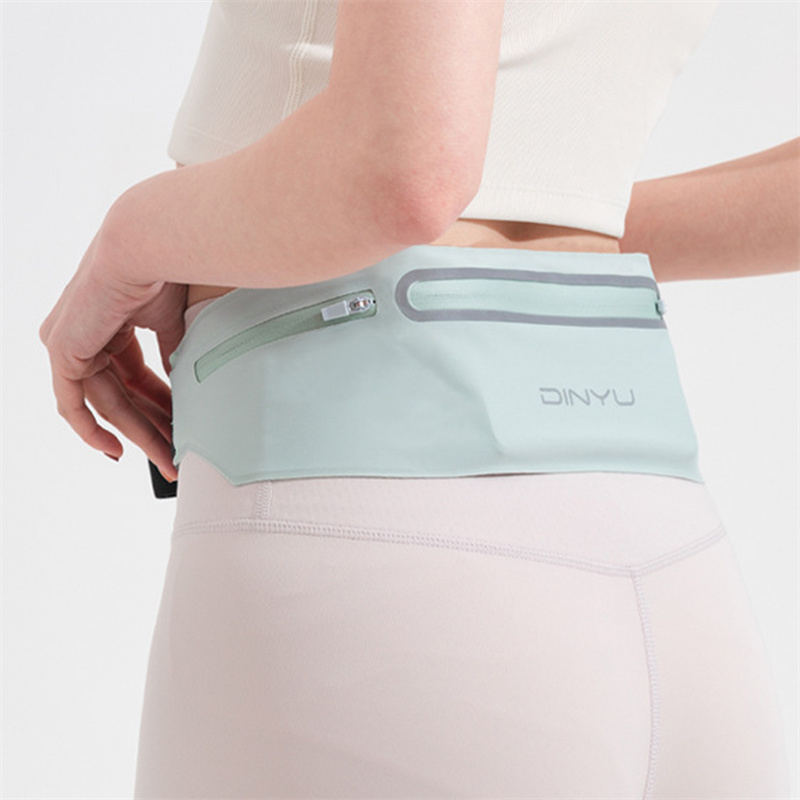 Sports Waist Pack Fanny Pack W - Running Gear For Beginners のレビューと価格