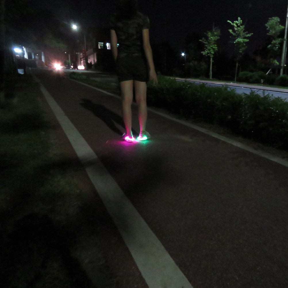 2Pcs LED Clip on Shoe Lights N - Running Gear On のレビューと価格