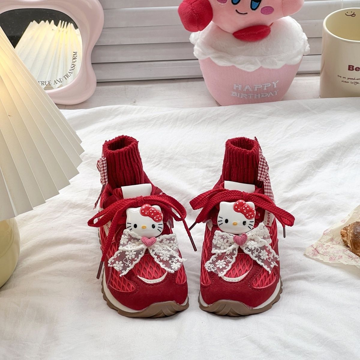 New Sanrio Hello Kitty Girls C - Running Gear For Beginners のレビューと価格