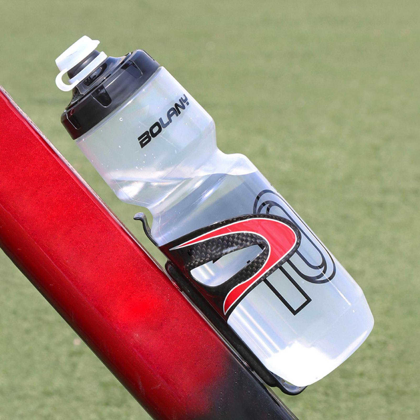 Silicone Sports Water Bottle 7 - Running Gear Water のレビューと価格