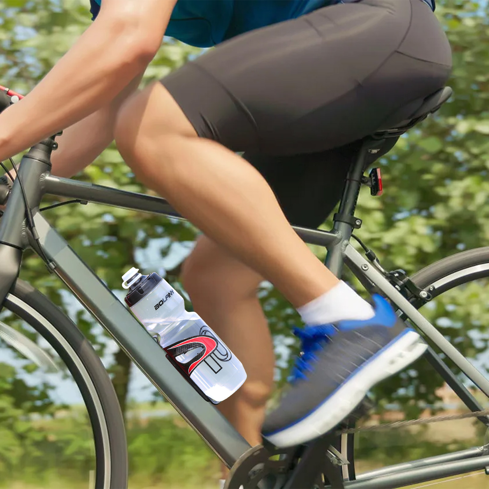 Silicone Sports Water Bottle 7 - Running Gear Water のレビューと価格